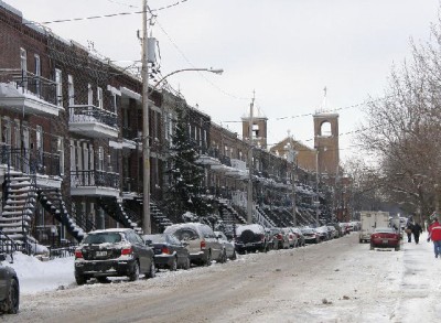 Quand ça neige, ça neige ! (remarquez la qualité de la distribution électrique)